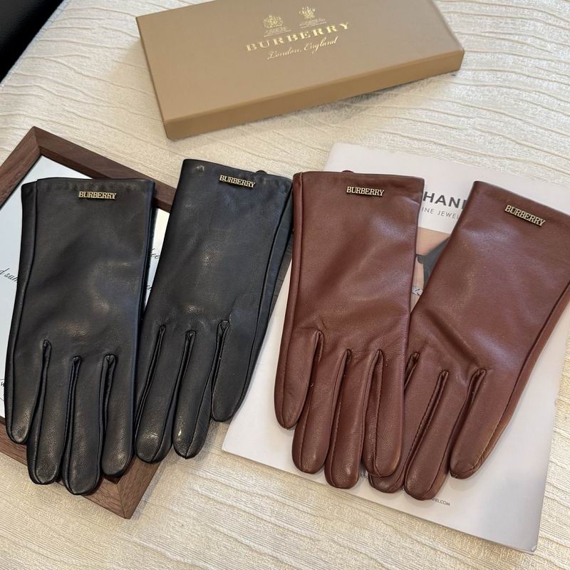 Burberry gloves hm26